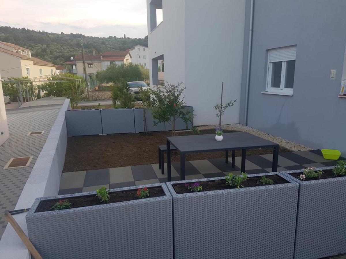 Apartments Sunrise Preko Bagian luar foto